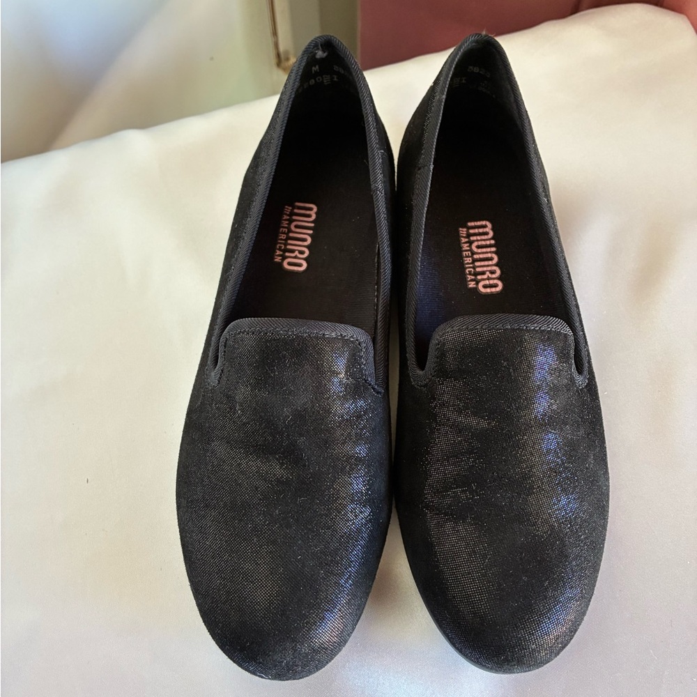 Munro Shimmering Black Loafers